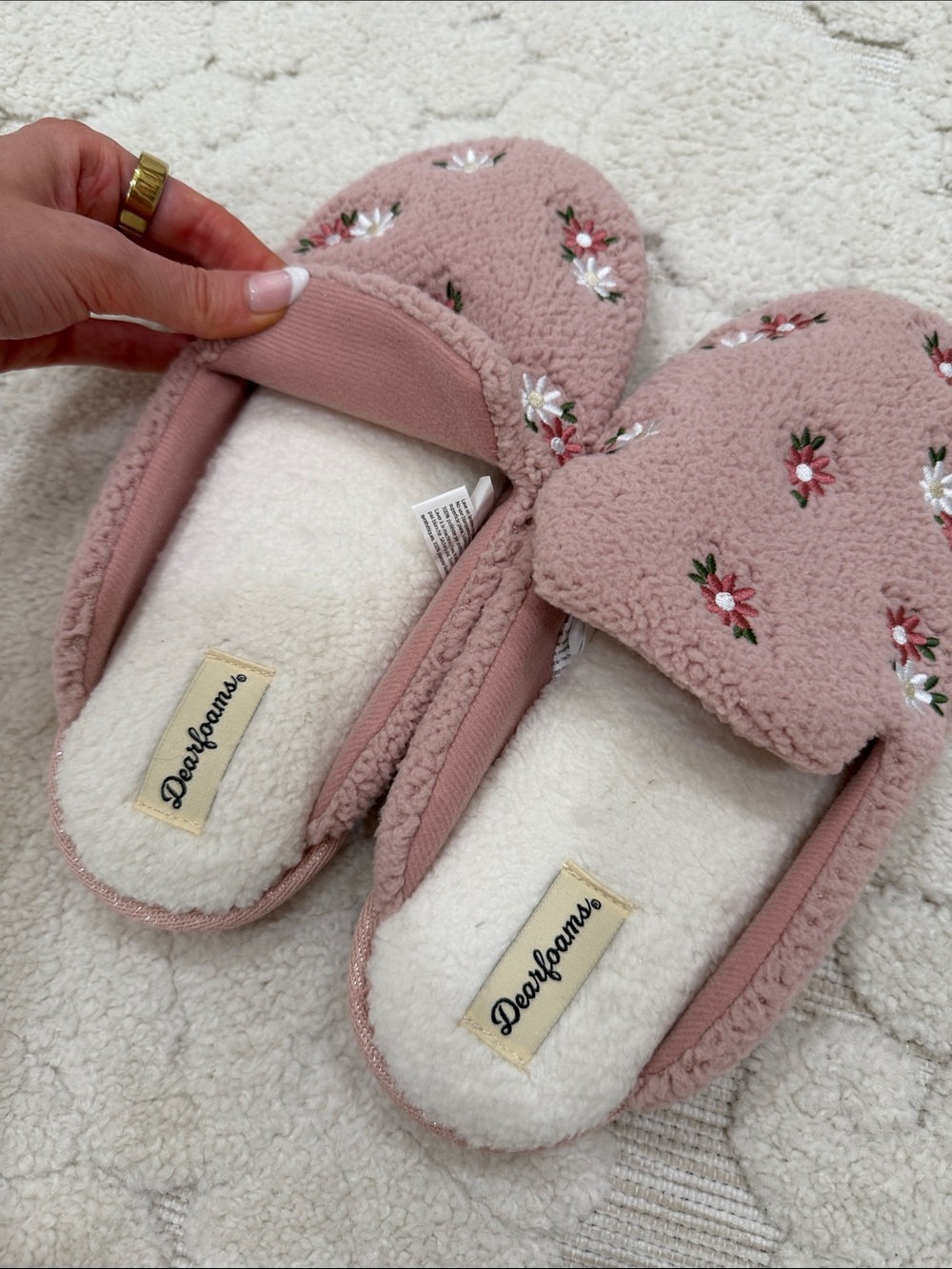Dearfoams Pink Floral Embroidered Slippers - Picture 2 of 3